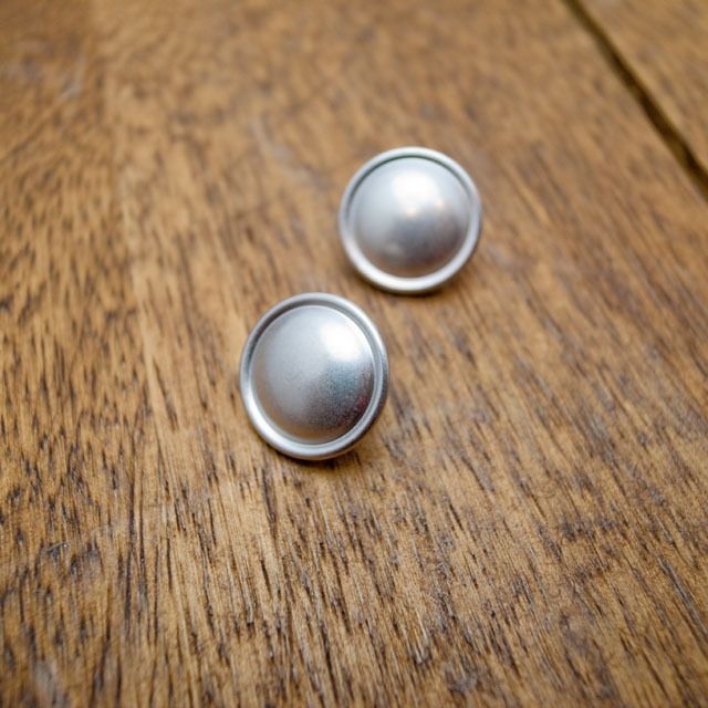 【丸型(シンプル足付きボタン)】真鍮ボタン#Ｍ９７０ 1穴15mm　C/#ＦＳ