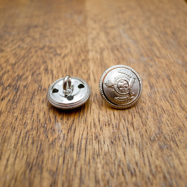 メタルエンブレム