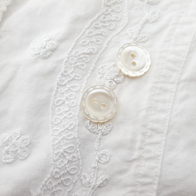 高瀬貝ボタン　スティッチ