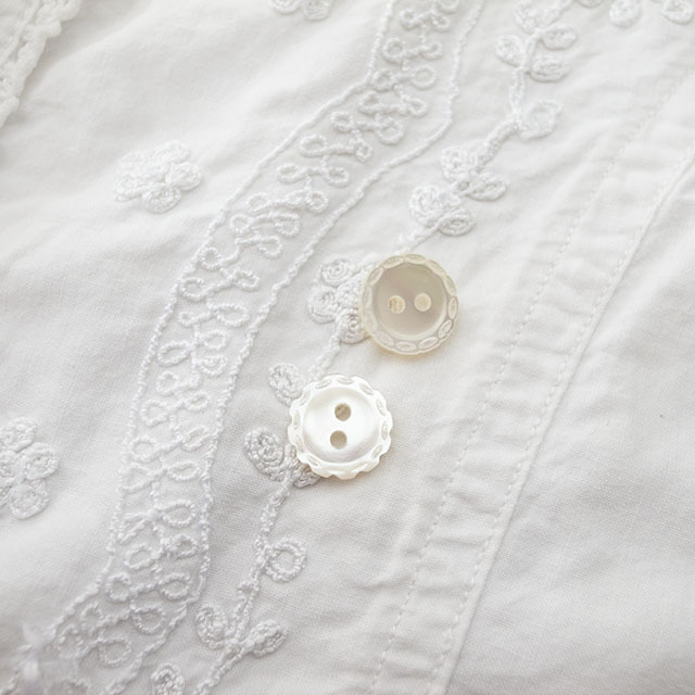 高瀬貝ボタン　スティッチ