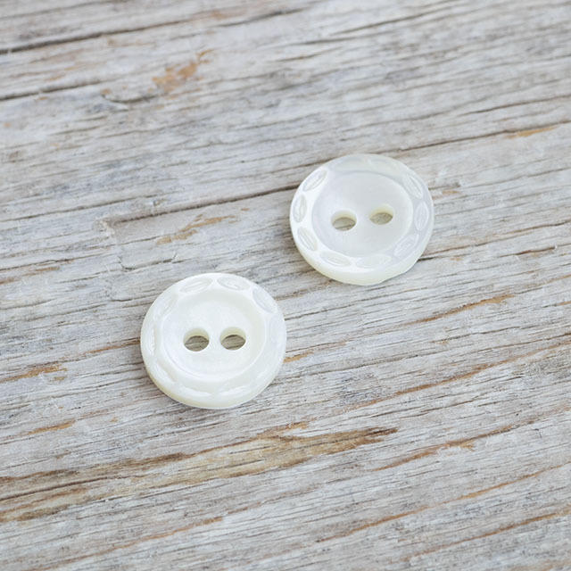 【丸型(デザイン ステッチ)】高瀬貝ボタン#bt036 2穴10mm