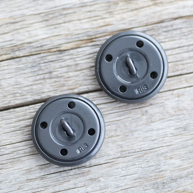 メタルエンブレムボタン