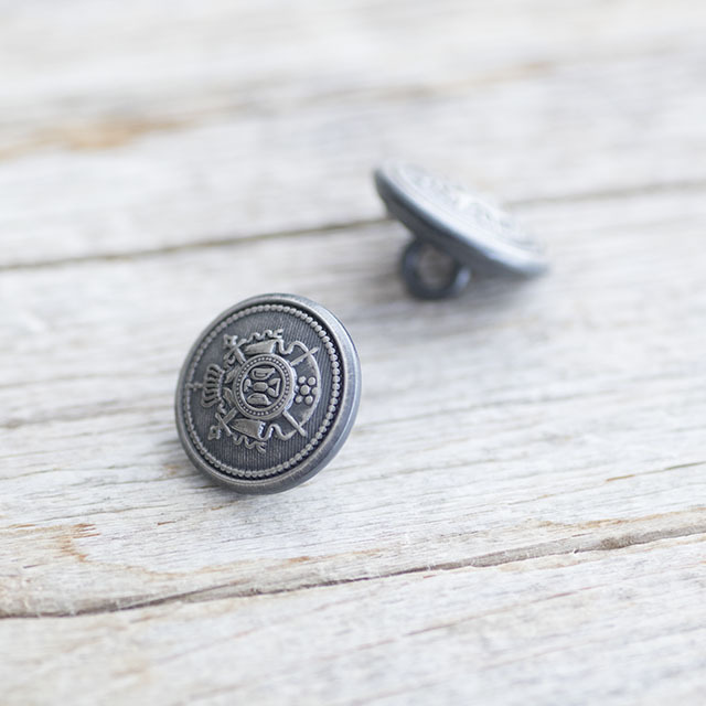 メタルエンブレムボタン