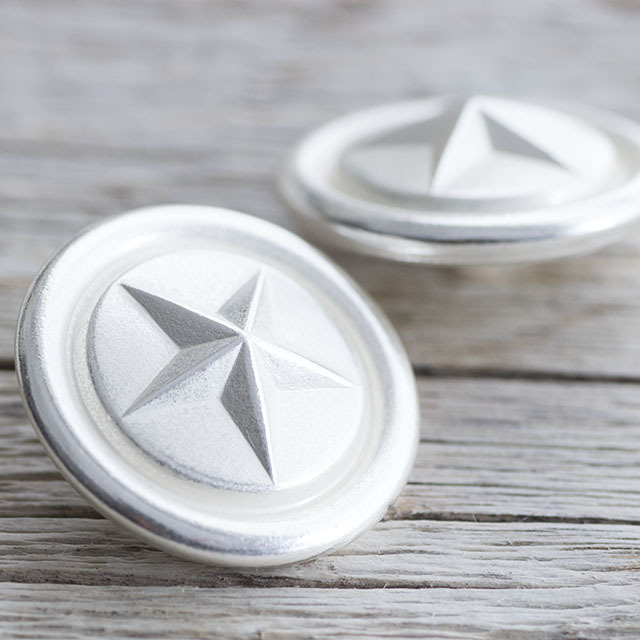 コンチョボタン