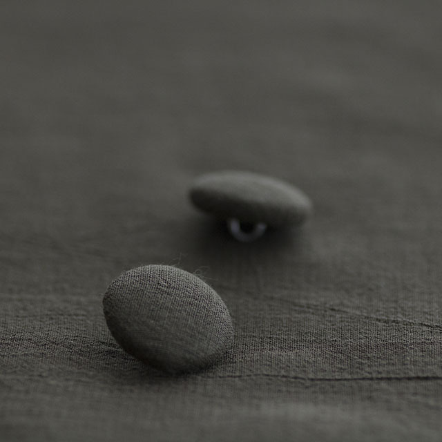 平くるみボタン