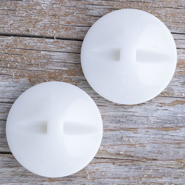 ビジューボタン