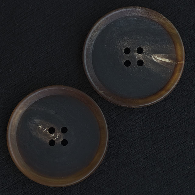 本水牛ボタン 30mm <本水牛ボタン卸通販 タカシマ＞