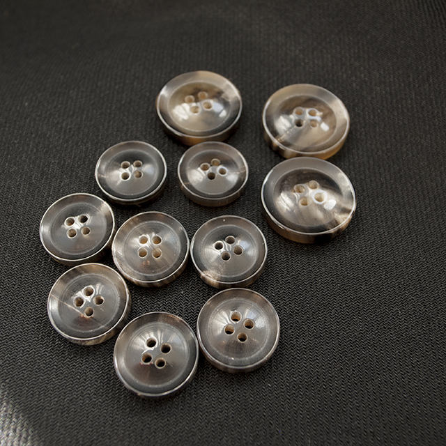 スーツ用ボタンセット 本水牛(ホーン)ボタン 15mm＆20mm | 貝ボタン