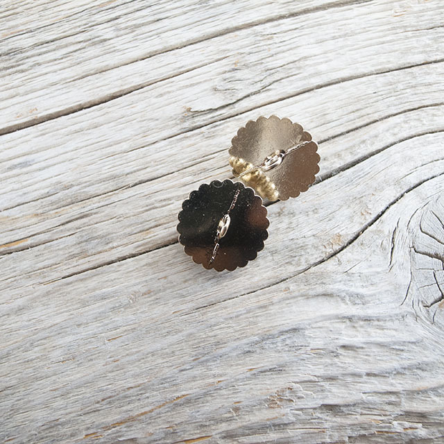 メタルパールボタン