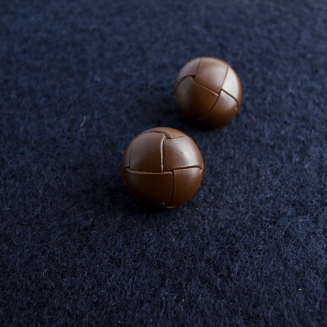 レザーボタン｜革ボタンの卸通販 《タカシマ》