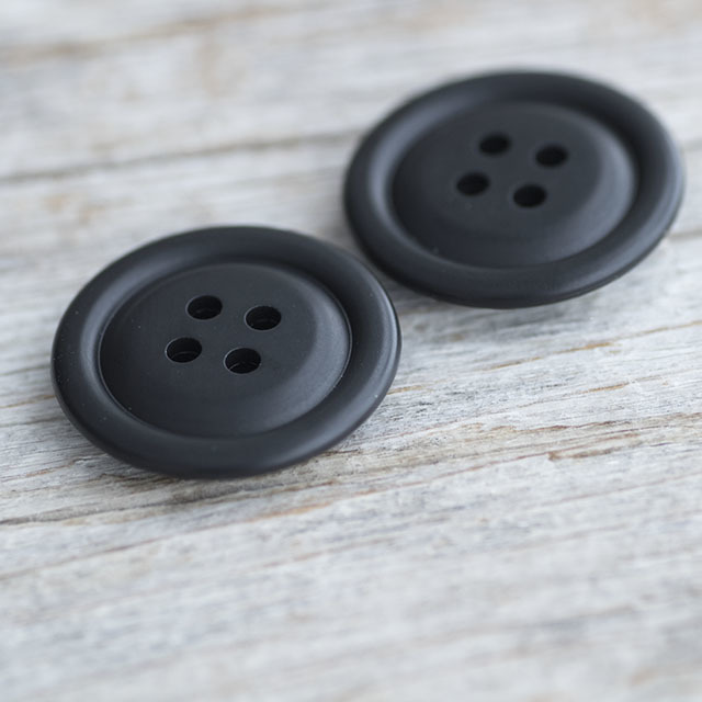 ミリタリーボタン