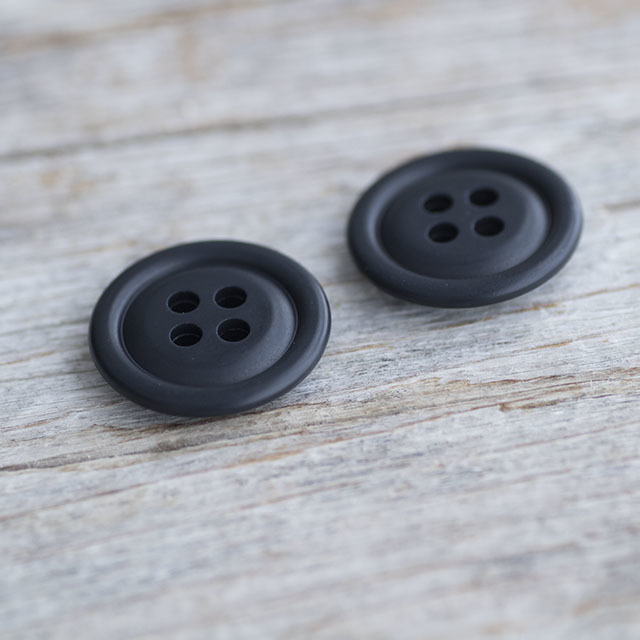 ミリタリーボタン