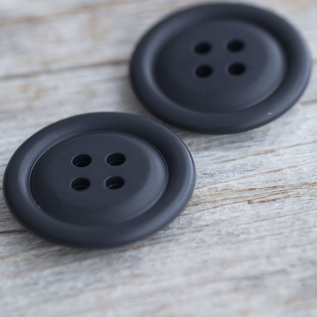 ミリタリーボタン