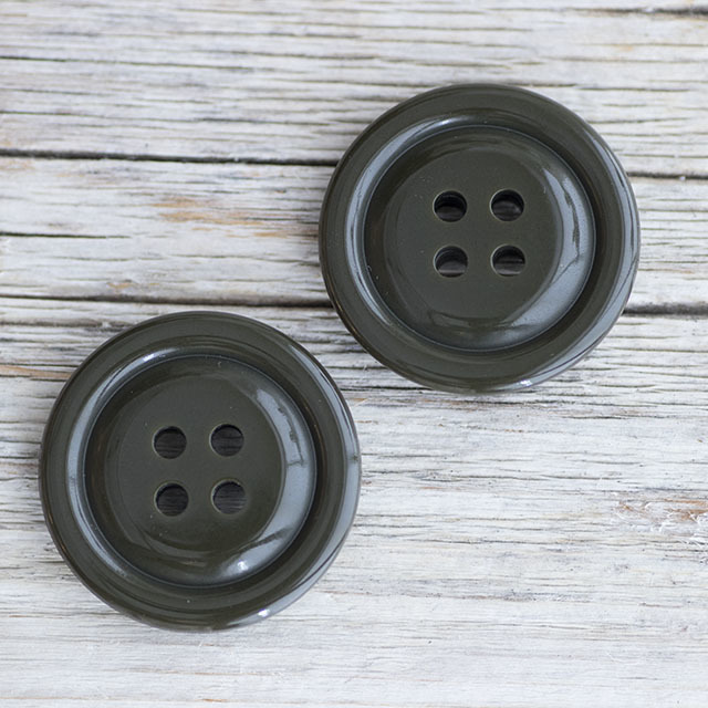 ミリタリーボタン