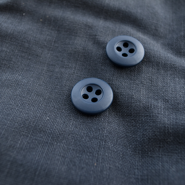 ミリタリーボタン