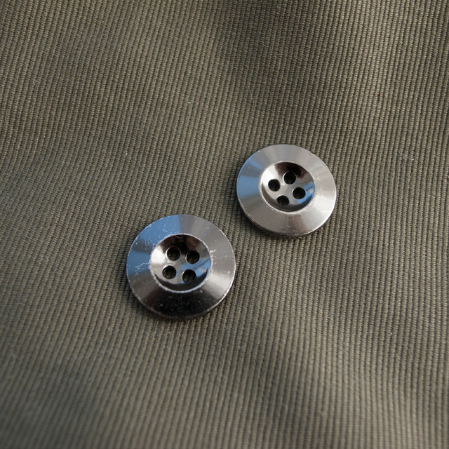 ミリタリーボタン 18mm <メタルボタン卸通販 タカシマ＞