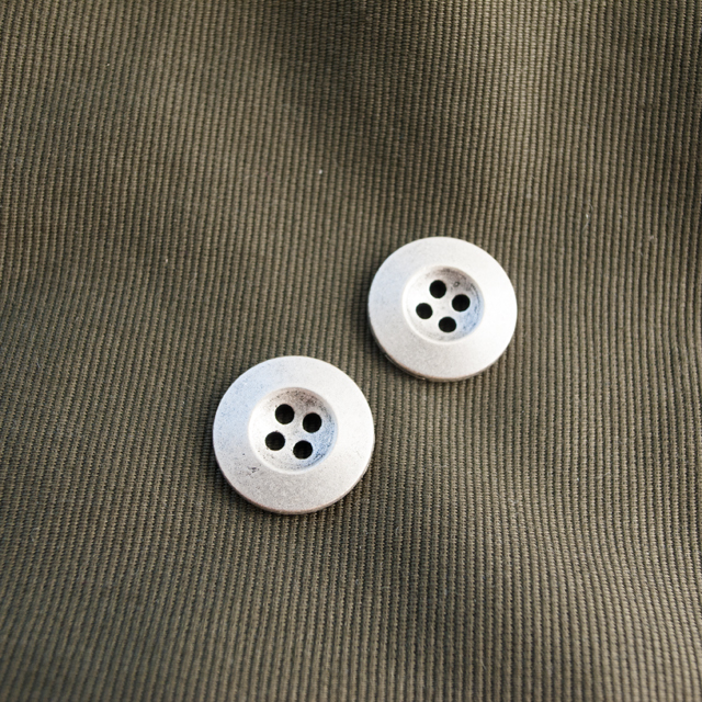 ミリタリーボタン 18mm <メタルボタン卸通販 タカシマ＞