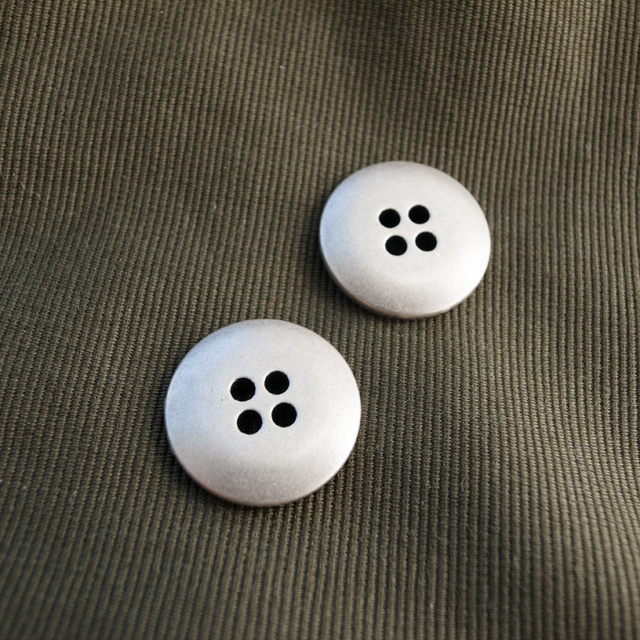 ミリタリーボタン 20mm <メタルボタン卸通販 タカシマ＞