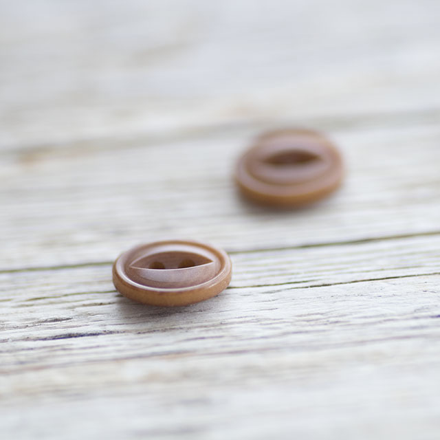 ナットボタン