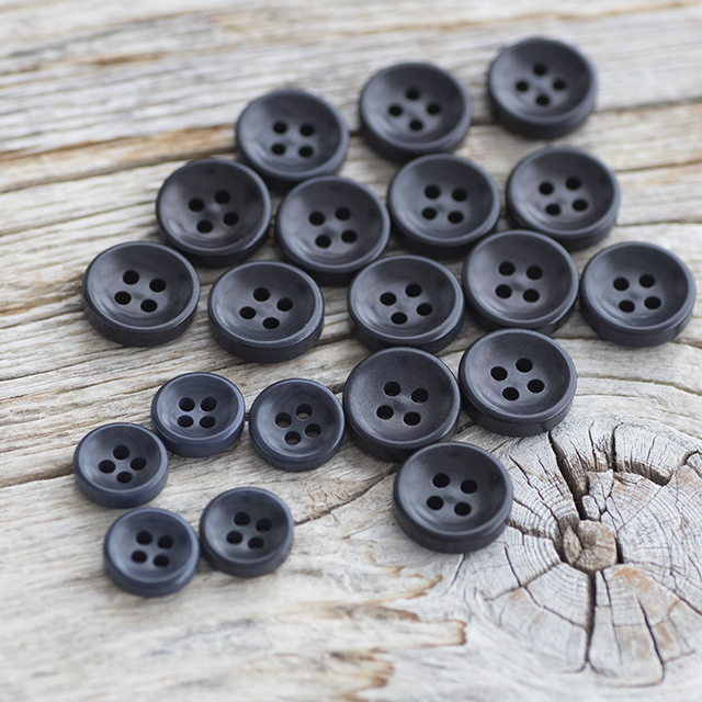 【丸型（厚みのあるボタン）】ナットボタン ＃ONT11H 4穴　C/#58ダークネイビー 9mm5個&11.5mm15個シャツ用ボタンセット　＊＊＊10％OFF＊＊＊
