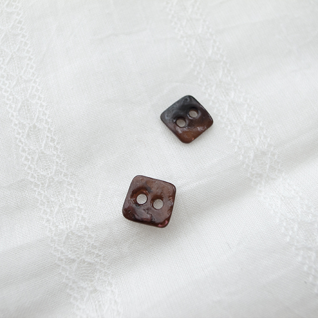 あこやパールシェル染ボタン