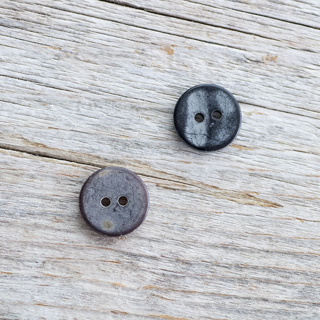 ペンシェル 15mm 貝ボタン タカシマ