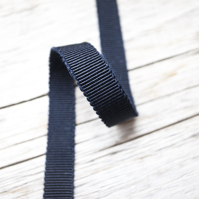 美品 ロゴボタン ヘルノ 42サイズ グログランテープ ラバータグ 極美品】ヘルノ☆ロングダウンコート ロゴプレート 軽量 スナップ