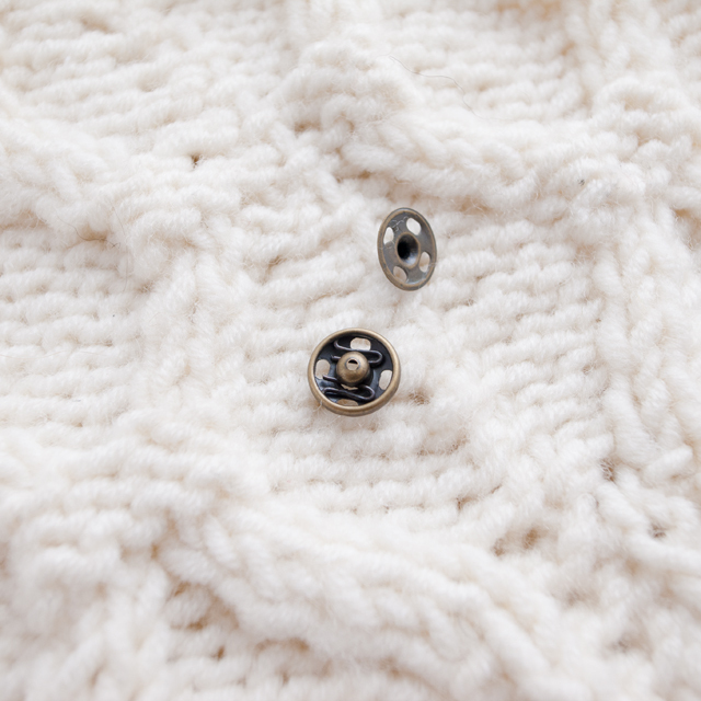 スナップボタン