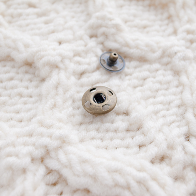 スナップボタン