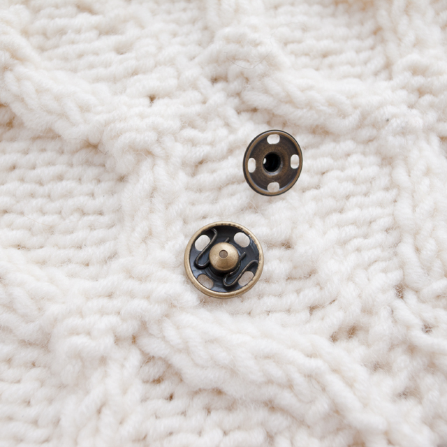 スナップボタン