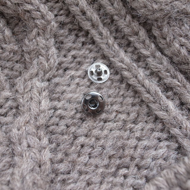 スナップボタン