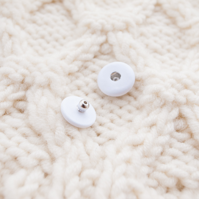 スナップボタン