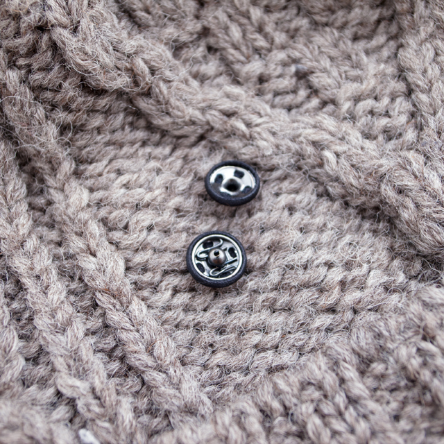 スナップボタン