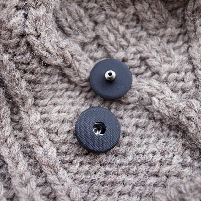 スナップボタン