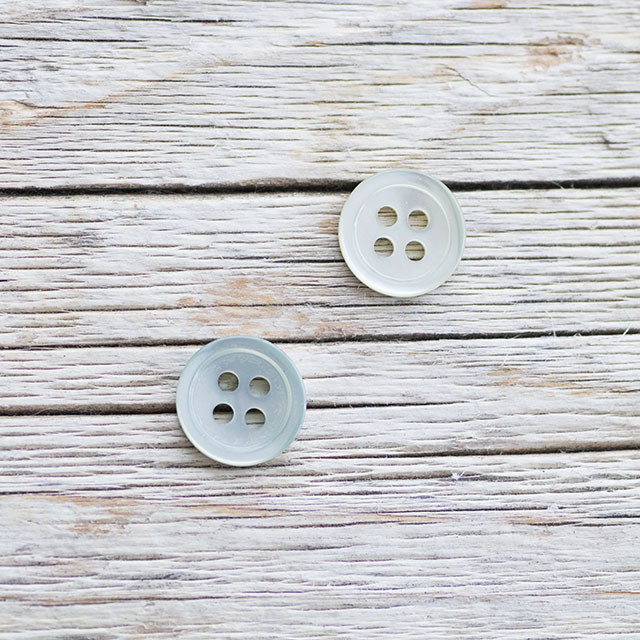 yosi　銀ボタン　M NEW ARRIVALS – YZ