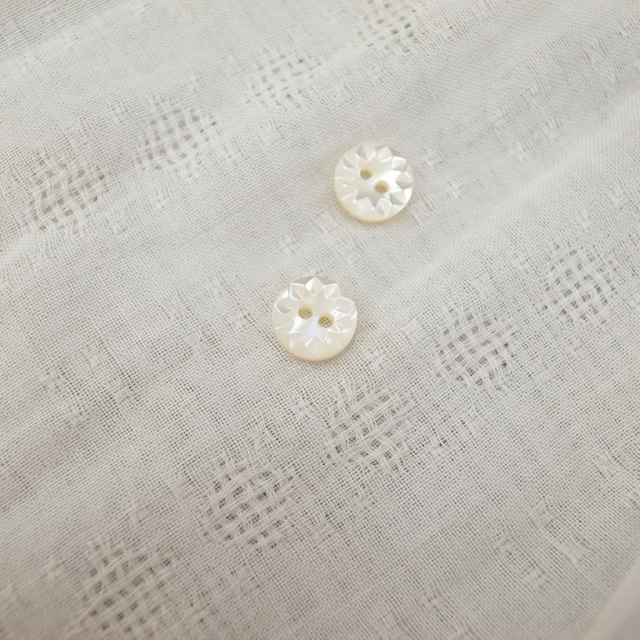 はなたん☆ 宝石のような輝きはまるでアクセサリー。約100種のデザインから