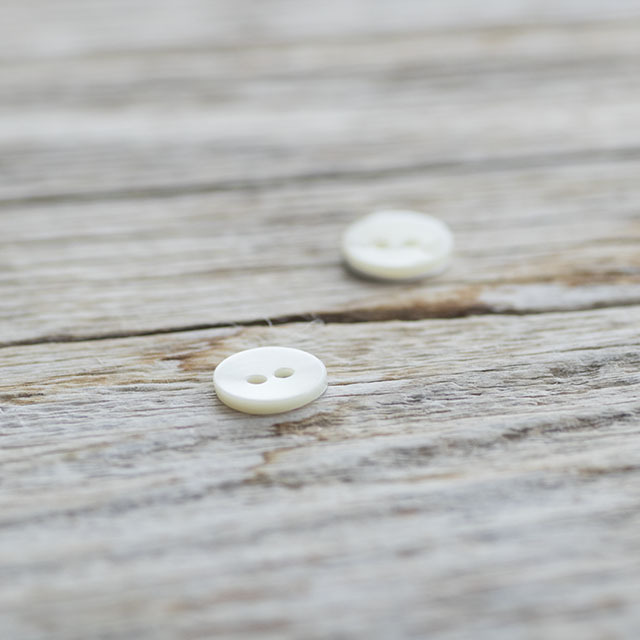 高瀬貝ボタン　00104