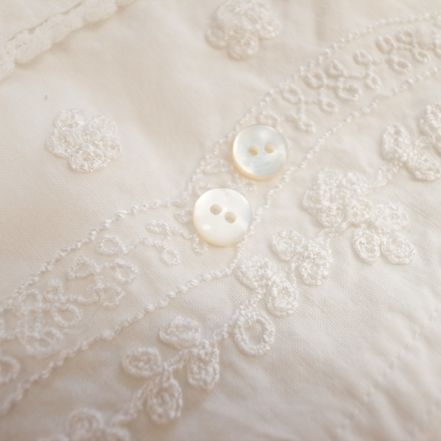 【丸型(定番)】白蝶貝 貝ボタン#00150 2穴9mm