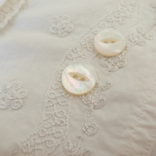 白蝶貝のトップ 白蝶貝ボタン 20mm|貝ボタンの卸通販 《タカシマボタン》