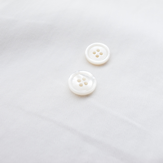 シャツ用ボタン 厚みのあるボタン 白蝶貝10mm 貝ボタン タカシマ
