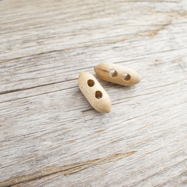 トグル（木）ボタン 20mm《ボタン専門店タカシマ》 貝ボタンメーカー