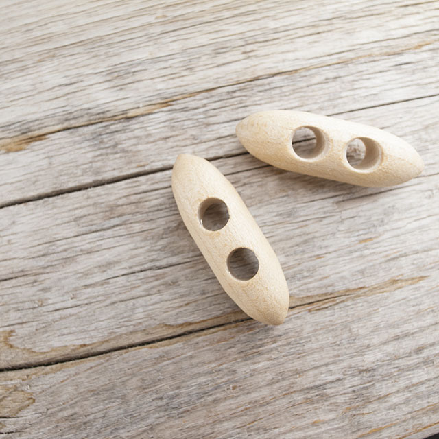 トグル（木）ボタン 40mm《ボタン専門店タカシマ》 貝ボタンメーカー