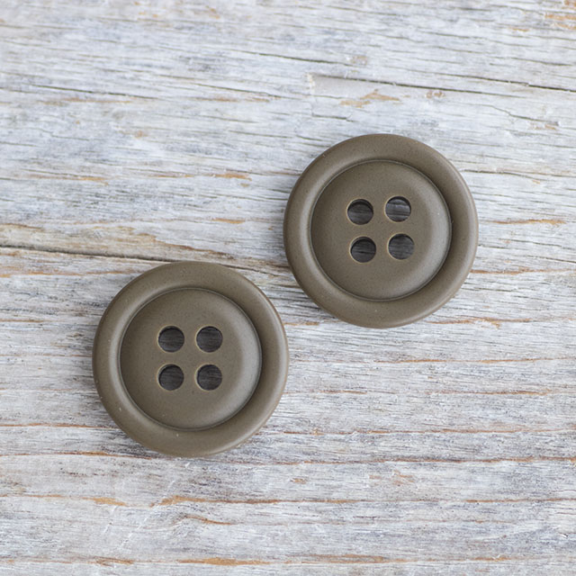 ミリタリーボタン