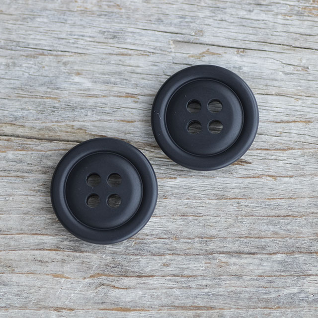 ミリタリーボタン