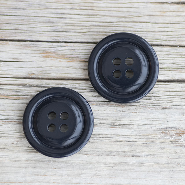 ミリタリーボタン