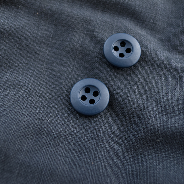 ミリタリーボタン