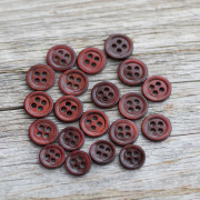 黒蝶貝ボタン　染色ボタン　シャツ用ボタン