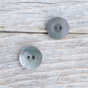 【丸型(シンプルデザイン)】黒蝶貝 貝ボタン#bt060 2穴11.5mm