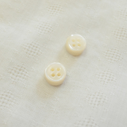 【厚みのあるボタン(5mm厚)】高瀬貝貝ボタン#00017 4穴10mm