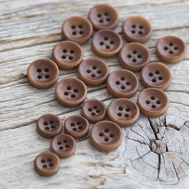 【丸型（厚みのあるボタン）】ナットボタン ＃ONT11H 4穴　C/#45モカ 9mm5個&11.5mm15個シャツ用ボタンセット　＊＊＊10％OFF＊＊＊